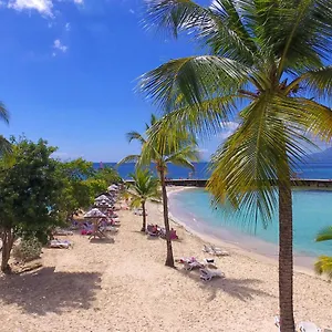 mahogany-hotel-residence-spa.comcaribbean.com/