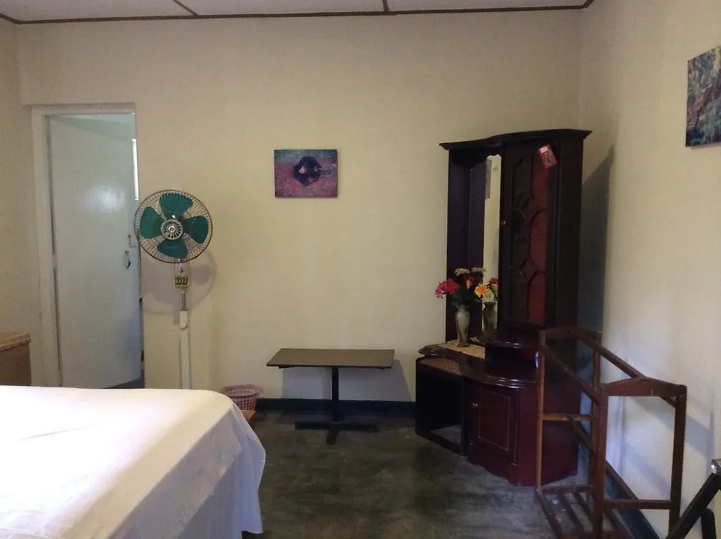 康提 晓峰园宾馆酒店 0*,  斯里兰卡